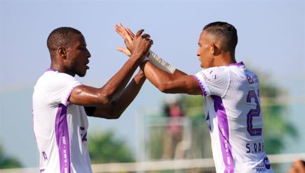 العين الاماراتي يفوز على إلتشي الإسباني 4-3 بكأس مدينة غرناطة الودية