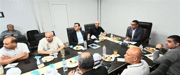 وزير الإسكان يتابع أعمال "صواري" بالإسكندرية ويوجه بخطة واضحة لتسليم الوحدات