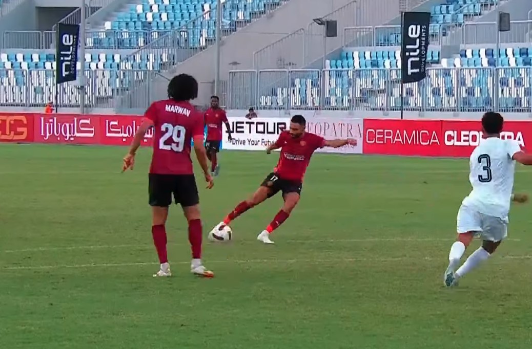 سيراميكا يقتنص فوزه الأول في الدوري بثنائية عمرو السولية وعيسى