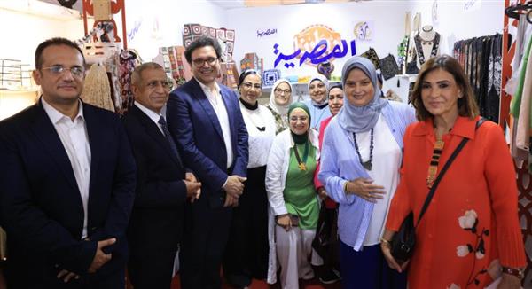 عمار وهنو وعبد الغفار يتفقدون معرض "ديارنا" للحرف التراثية بالساحل الشمالي