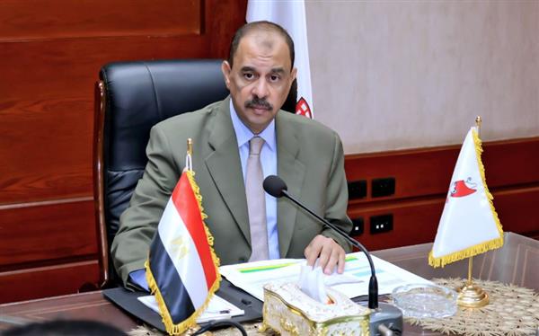 سوهاج بين التنمية والتنظيم.. المحافظ يوجه بمتابعة تشغيل الأسواق الجديدة بالكامل