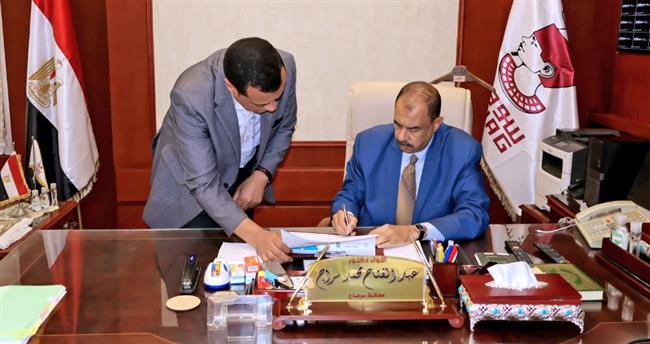 محافظ سوهاج يعتمد نتيجة الدور الثاني للشهادة الإعدادية بنسبة نجاح 92%