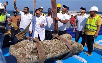   إنتشال عدد من القطع الأثرية المغمورة بأبو قير .. فيديو