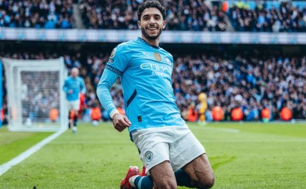 عمر مرموش يشيد بـ صلاح وجوارديولا.. ويكشف أسرار شراكته مع هالاند