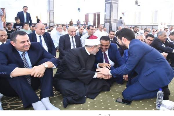 جامعة الأزهر تختار المنشد عمر حشاد لتلاوة القرآن في افتتاح مسجد مطروح
