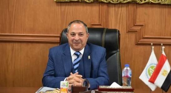محافظ بورسعيد يصدِّق على تنسيق القبول بالمرحلة الثالثة للصف الأول الثانوي