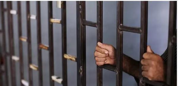 مصدر أمني ينفي وفاة محبوس داخل أحد أقسام الشرطة بسبب التعذيب
