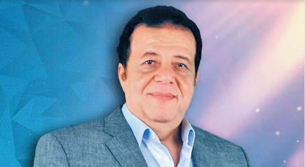 عاطف عبد اللطيف يدعو  لإعادة النظر في  قرار فرض رسوم على مداخل القرى السياحية بمرسى علم