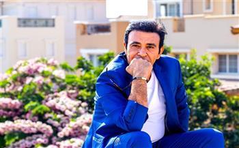رحيل الإعلامي عاطف كامل… صوت حلم وأمانة الكلمة