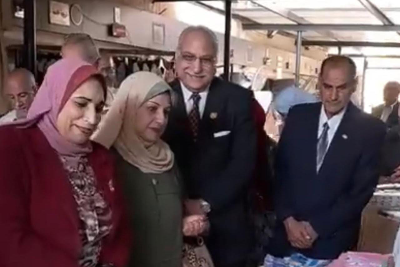 لتنمية مهارات الطلاب.. مدير تعليم القليوبية يفتتح معرض المدرسة المنتجة