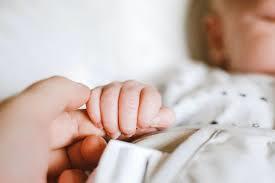 ما حكم استعمال الوسائل الحديثة في كشف تشوُّهات الأجنَّة وعلاجها؟