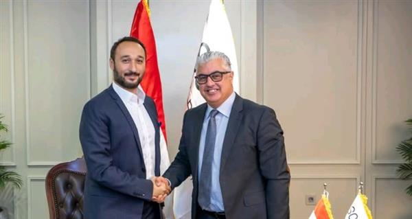جمال الدين يوقع عقد إنشاء مصنع "نيل أورميه" التركية لصناعة المنسوجات بالقنطرة غرب