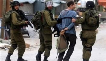   الاحتلال يعتقل ثلاثة فلسطينيين خلال اقتحامه مدينة رام الله والبيرة