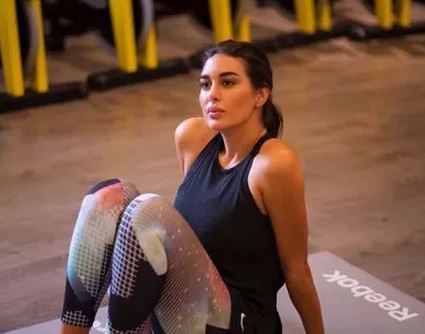جمال ورشاقة ياسمين صبري حديث الجمهور من الجيم