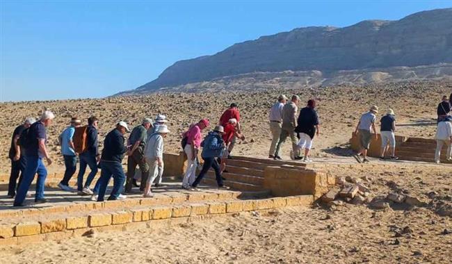 المنيا تستقبل أفواجًا سياحية لزيارة المناطق الأثرية