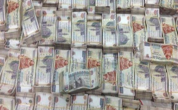 استرداد 5 ملايين جنيه بعد ضبط عصابة سرقة بالقاهرة