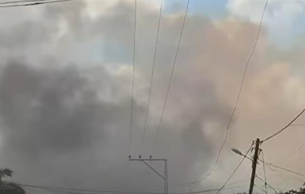 طيران الاحتلال يمطر غزة بالصواريخ.. وآليات إسرائيلية تقصف عدة مناطق بالقطاع