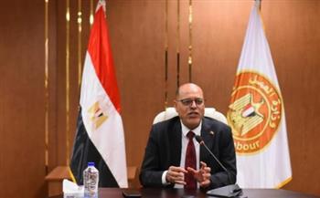 وزارة العمل: فرص عمل جديدة للشباب المصري في مطاحن لبنان الحديثة