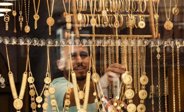 الذهب يواصل جاذبيته كملاذ آمن.. عيار 24 يسجل 5291 جنيهًا