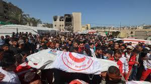 استشهاد موظف بالهلال الأحمر الفلسطينى فى غارة إسرائيلية استهدفت مقره فى خان يونس