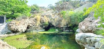   قرية العين بالجبل الأخضر بسلطنة عُمان.. وجهة لمحبي الطبيعة والمغامرات