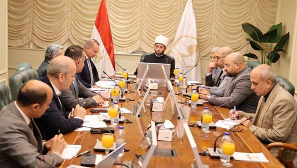 وزير الأوقاف يستقبل رئيسي صندوق التنمية الحضرية وهيئة الأوقاف لبحث التعاون المشترك