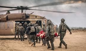   6 مروحيات إسرائيلية تشارك في نقل جنود مصابين من غزة