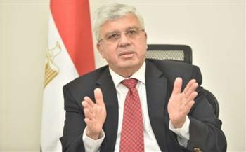   وزير التعليم العالي: نولي اهتمامًا كبيرًا بالأنشطة والبرامج التدريبية التي تنمي مهارات الطلاب