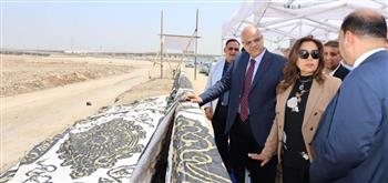   وزيرة التنمية المحلية تتفقد رفع 675 ألف طن مخلفات بالقليوبية