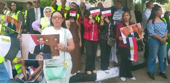   انتخابات الشيوخ.. توافد الناخبين أمام مدرسة الشهيد مصطفى يسري أبو عميرة بمصر الجديدة