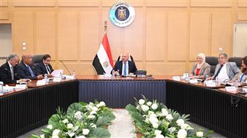  الوزير: مصر تمتلك قاعدة إنتاجية لبعض مكونات السيارات يتم تصديرها للأسواق الخارجية