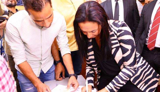 وزيرة التضامن تدلي بصوتها في انتخابات الشيوخ بالدقي 