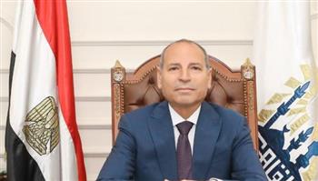   محافظ القاهرة: المناطق الشعبية تشهد إقبالا على التصويت فى انتخابات الشيوخ 