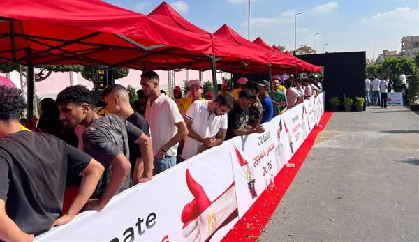 انتخابات الشيوخ.. توافد أعداد من المواطنين أمام اللجان في سوهاج