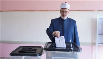   وكيل الأزهر يُدلي بصوته في انتخابات الشيوخ 2025