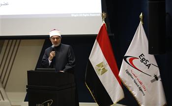   المفتي يطالب بتضمين «فقه الفضاء» في مناهج الشريعة