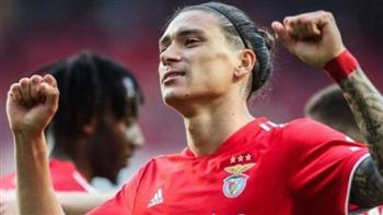   ميلان الإيطالي يسعى لضم مهاجم ليفربول "نونيز"