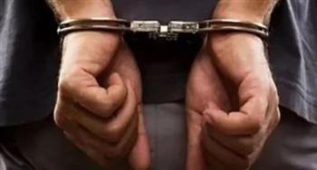   ضبط المتهم بالاعتداء على شاب داخل محل تجارى فى الجيزة