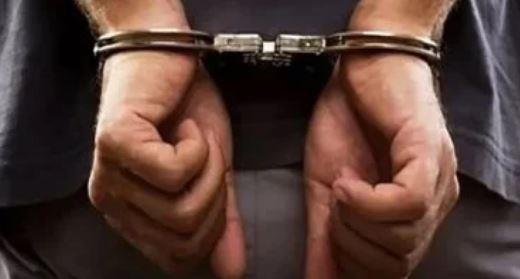 ضبط المتهم بالاعتداء على شاب داخل محل تجارى فى الجيزة