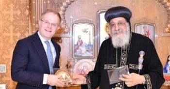   البابا يستقبل السفير البريطاني