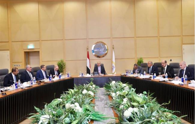 الوزير يعتمد ميزانية "القاهرة للعبارات" 