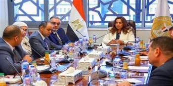 وزيرة التنمية المحلية تبحث مع وفد "أزري" مجالات التعاون المستقبلي