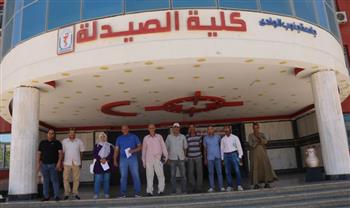   لجنة تقييم أفضل كلية ومبنى تواصل زياراتها الميدانية بكليات جامعة جنوب الوادي