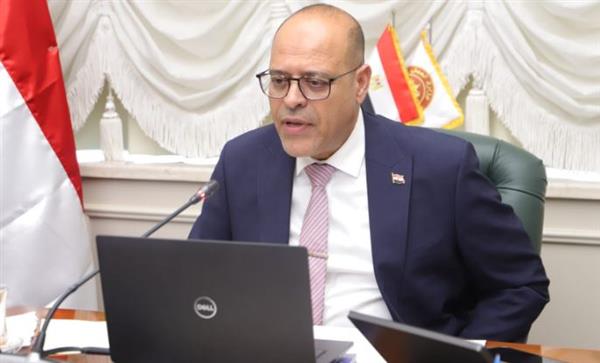وزير العمل : بدء اختبارات المرشحين للعمل في مجالات الزراعة بالأردن ..صور