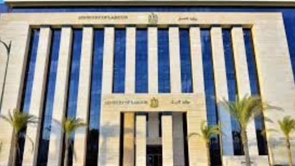 اليوم.. آخر فرصة للتقديم على وظائف الإمارات برواتب تصل إلى 160 ألف جنيه