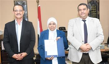   تكليف منى حامد مديرًا لإدارة المخازن بـ جامعة قناة السويس