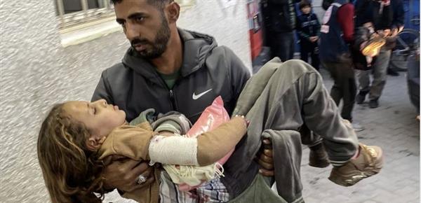 استشهاد 7 فلسطينيين بينهم نساء وأطفال في قصف الاحتلال منازل وخيمة في مدينة غزة