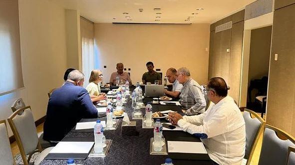 اجتماع تنسيقي لوزير الرياضة بحضور رئيس الاتحاد الدولي ونائبه لمتابعة مونديال اليد للناشئين