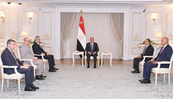 الرئيس السيسي يستقبل وزير خارجية تركيا