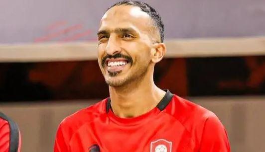 "الخليج" السعودي يعلن تعاقده مع جناح اتحاد جدة "العمري"